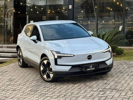 VOLVO EX30 69 KW ELÉTRICO CORE
